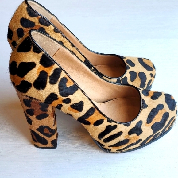 Steve Madden Leopard Print Cow Hair Platform Heels 8 - Picture 4 of 8